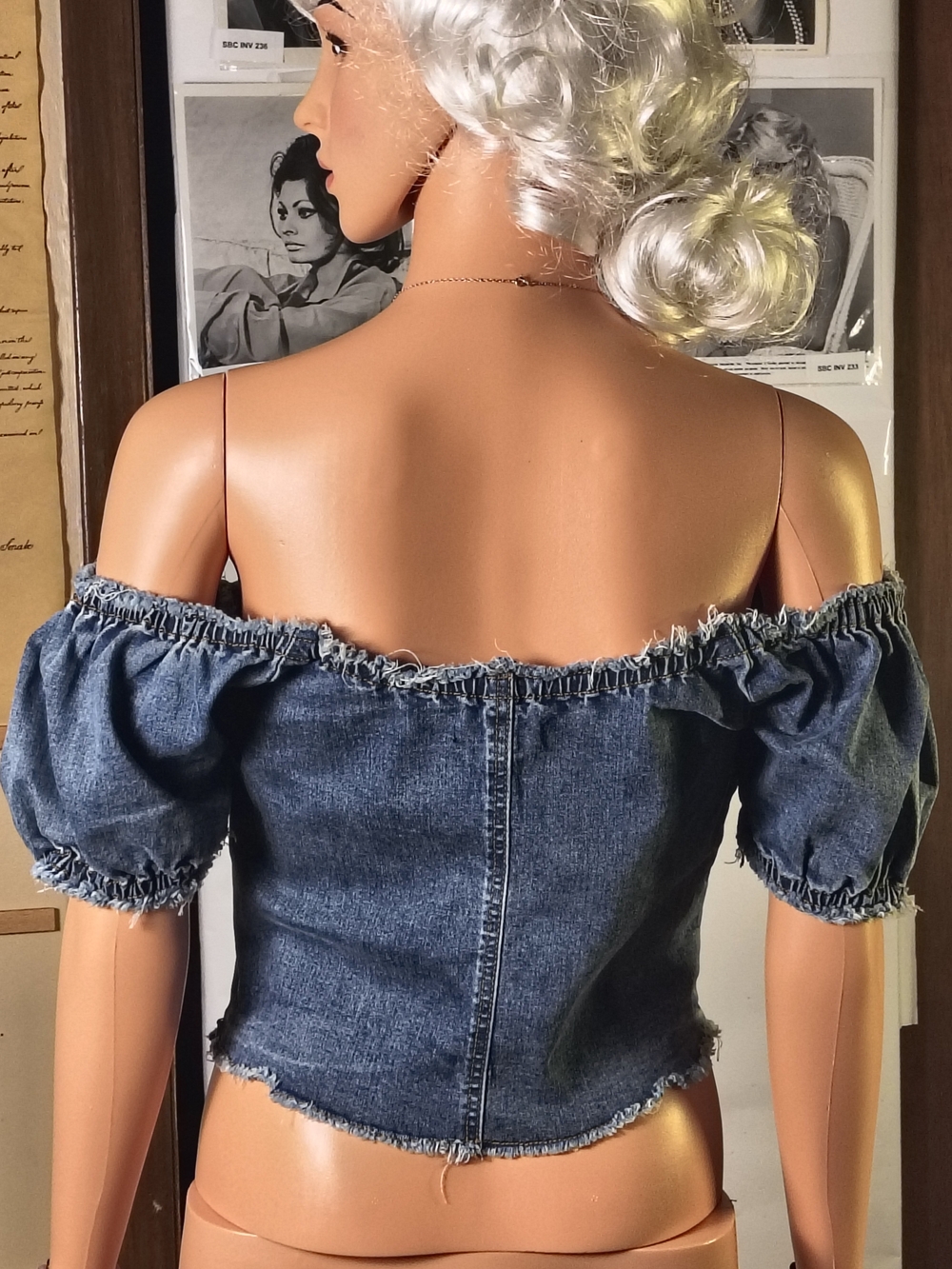 NWT Dolls Kill Generation Kiss Y2K Denim Off Shoulder Puff Sleeve Crop Top L - Picture 2 of 13